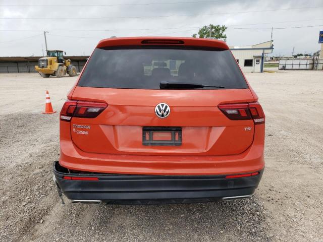 3VV1B7AX9JM125971 Volkswagen TIGUAN S