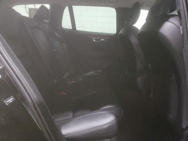 YV4L12WZ4P2111769 Volvo V60 Cross Country Plus