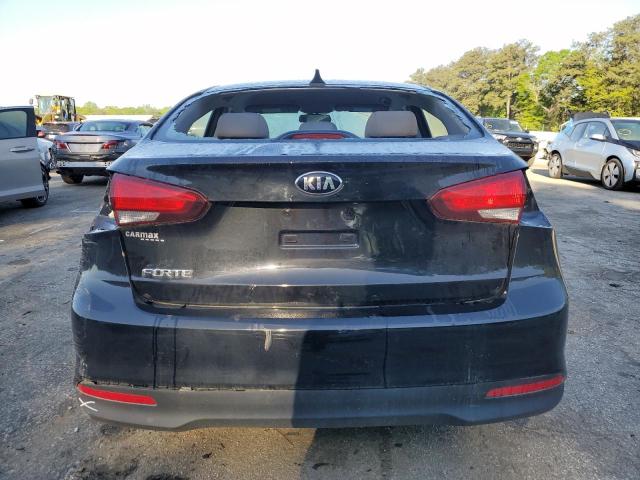 3KPFK4A71JE229268 KIA FORTE LX