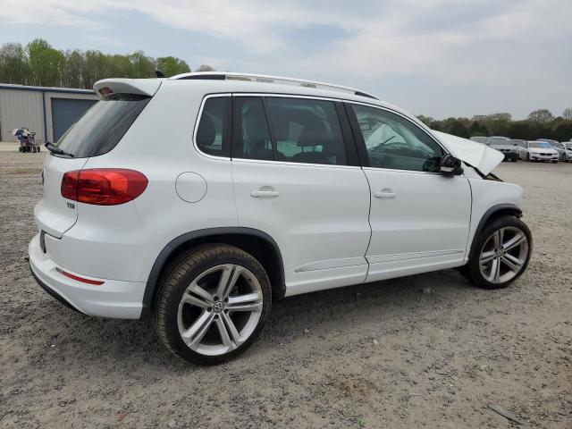 WVGAV7AX8GW025886 Volkswagen TIGUAN S