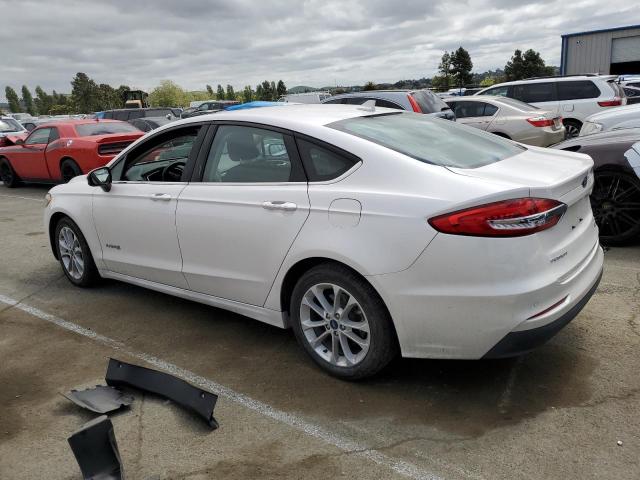 3FA6P0LUXKR179368 Ford FUSION SE