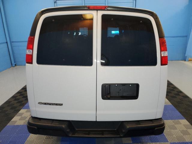 1GAZGLFP2P1208211 Chevrolet Express G3500 Ls
