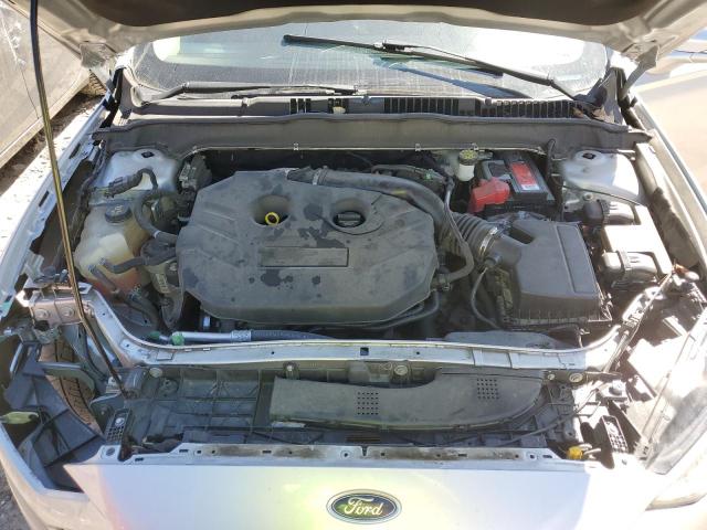 3FA6P0H92JR115506 Ford FUSION SE