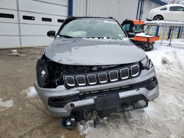 3C4NJDCB9NT146267 Jeep Compass Limited