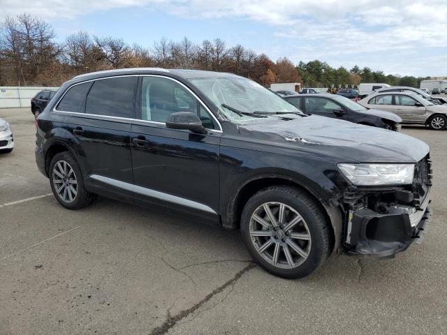 WA1LAAF76JD037675 Audi Q7 Premium Plus