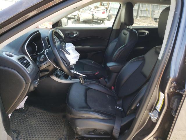 3C4NJDBB7JT393606 Jeep Compass Latitude