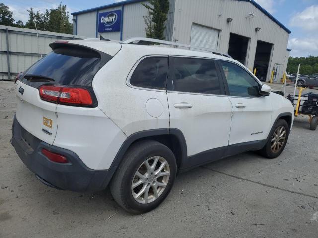 1C4PJLCB2FW695601 Jeep Cherokee Latitude