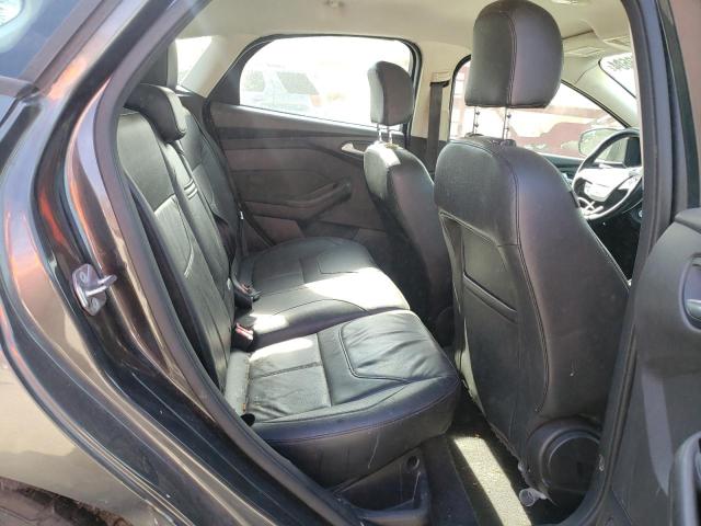 1FADP3K29FL228024 Ford FOCUS SE