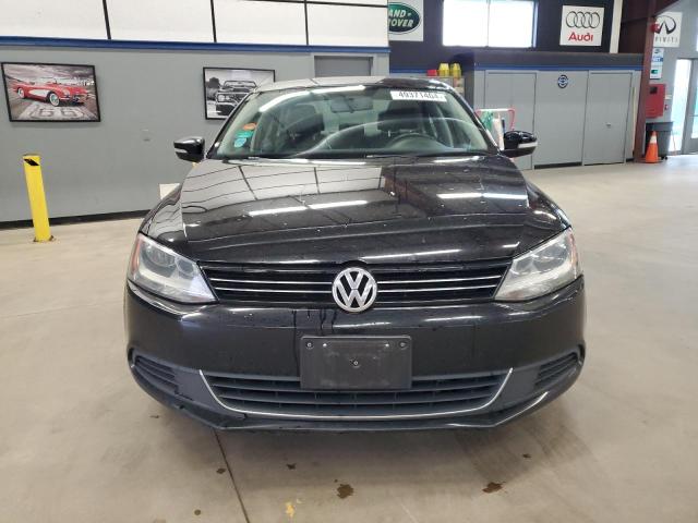 3VWD17AJ2EM373461 Volkswagen JETTA SE