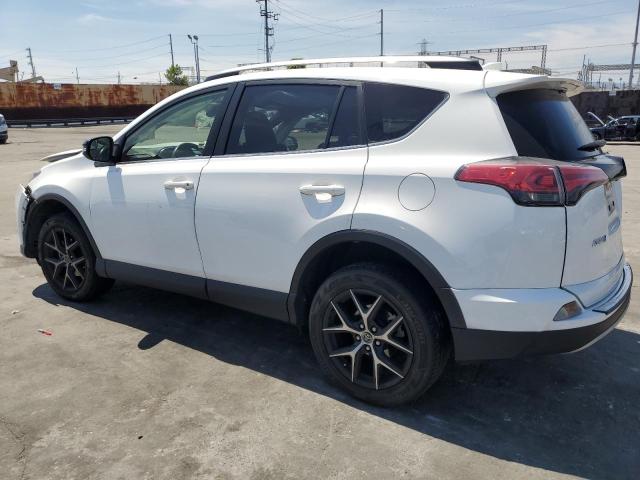 JTMNFREV7JJ751976 Toyota RAV4 SE