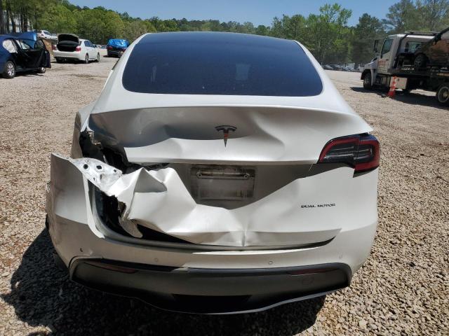 7SAYGDEE6NF368009 Tesla Model Y