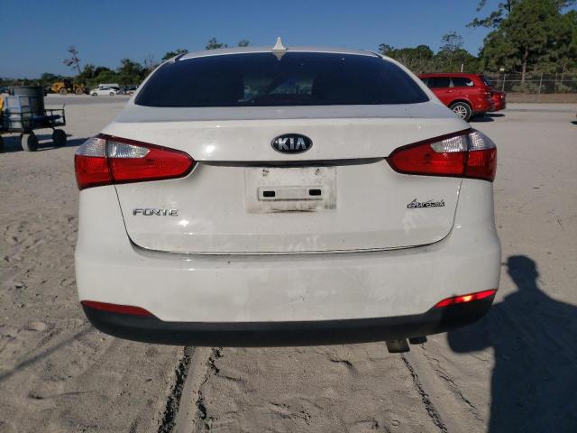 KNAFK4A68G5605618 KIA FORTE LX