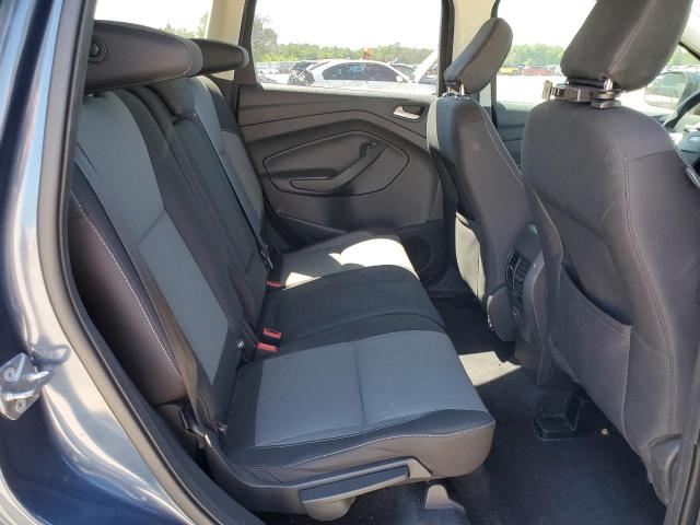 1FMCU0GDXJUA17341 Ford ESCAPE SE