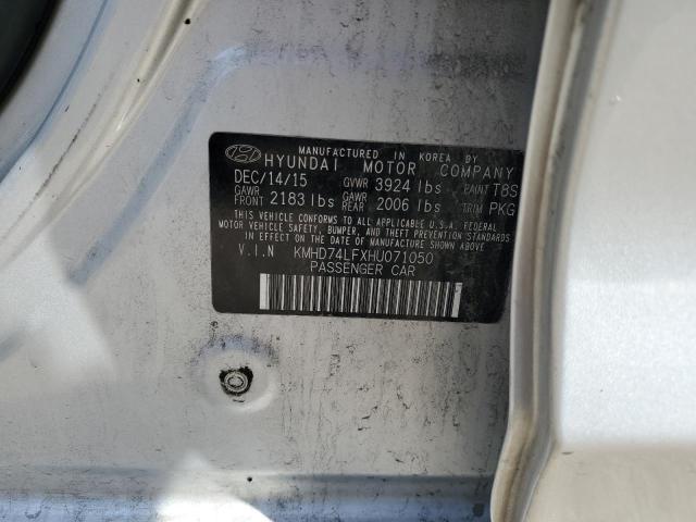 KMHD74LFXHU071050 Hyundai ELANTRA SE