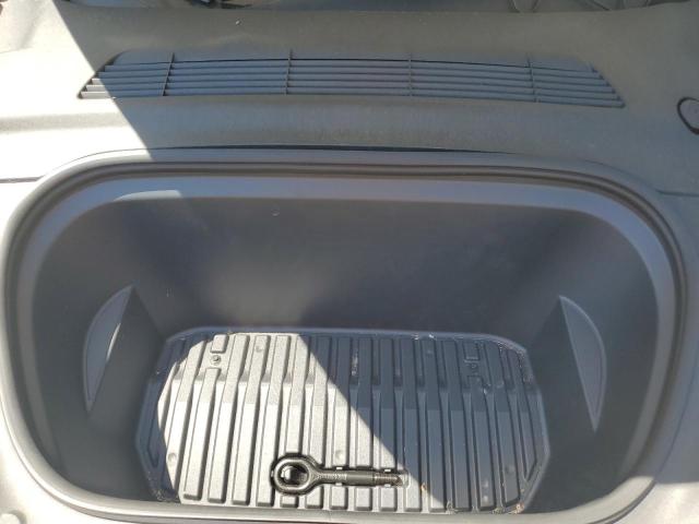 7SAYGDEE6NF368009 Tesla Model Y