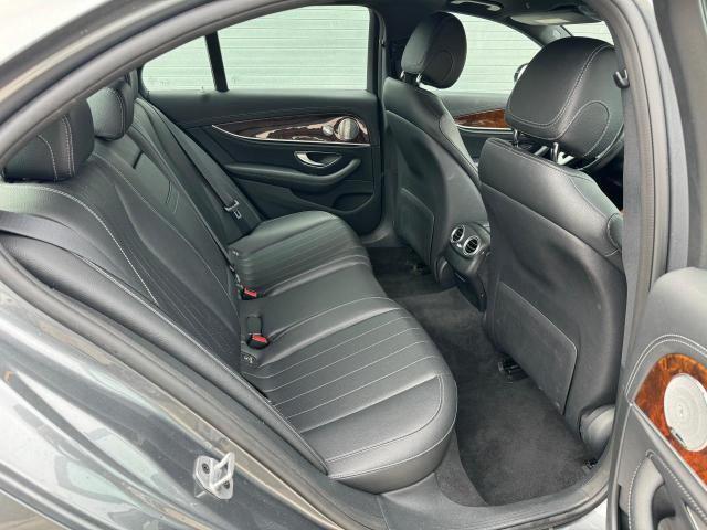 WDDZF4KB5KA510570 Mercedes-Benz E 300 4matic