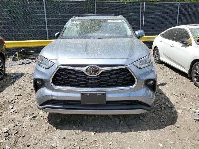 5TDFZRBHXMS117112 Toyota Highlander Platinum