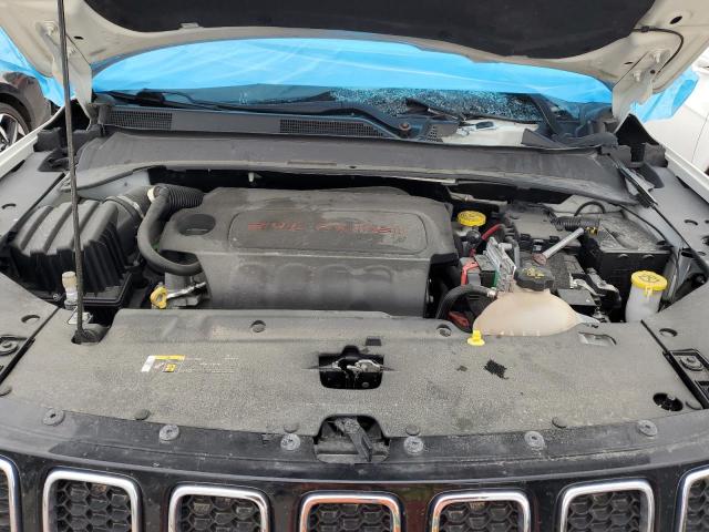 3C4NJDBB1JT155184 Jeep Compass Latitude