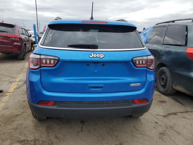 3C4NJCBB2JT425050 Jeep Compass Latitude