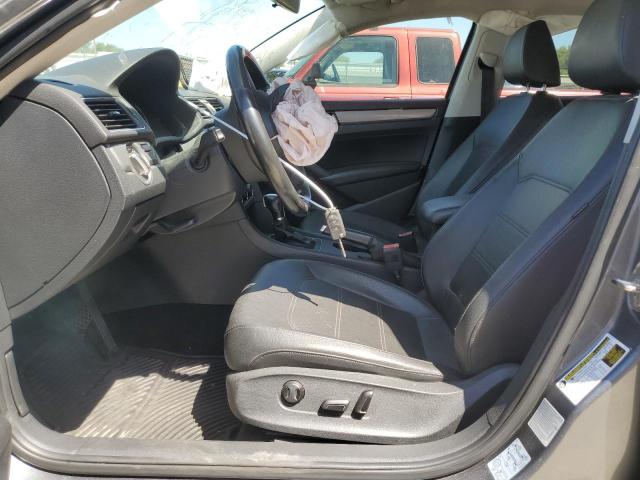 1VWAT7A38FC040442 Volkswagen PASSAT S