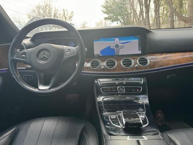 WDDZF4KB0HA131257 Mercedes-Benz E 300 4matic