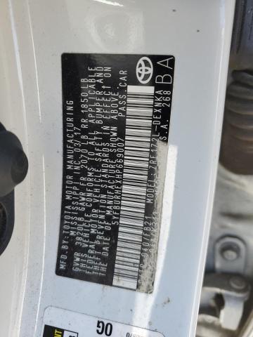 5YFBURHEXHP669007 Toyota COROLLA L