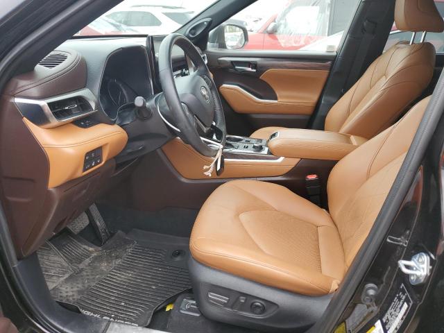 5TDFZRBH7MS061243 Toyota Highlander Platinum