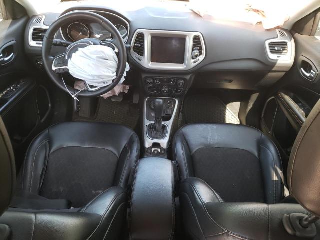 3C4NJDBB7JT393606 Jeep Compass Latitude