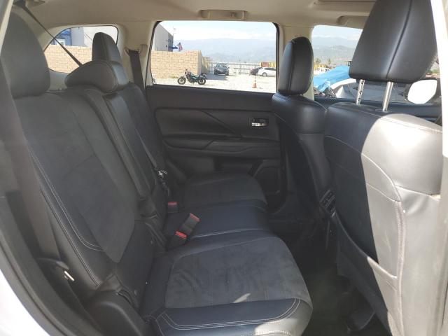 JA4AD3A34KZ039041 Mitsubishi Outlander Se