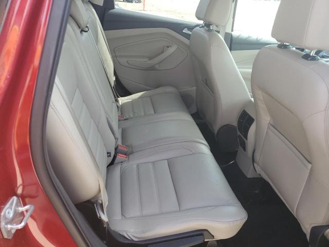 1FMCU9J91HUE94825 Ford Escape Titanium