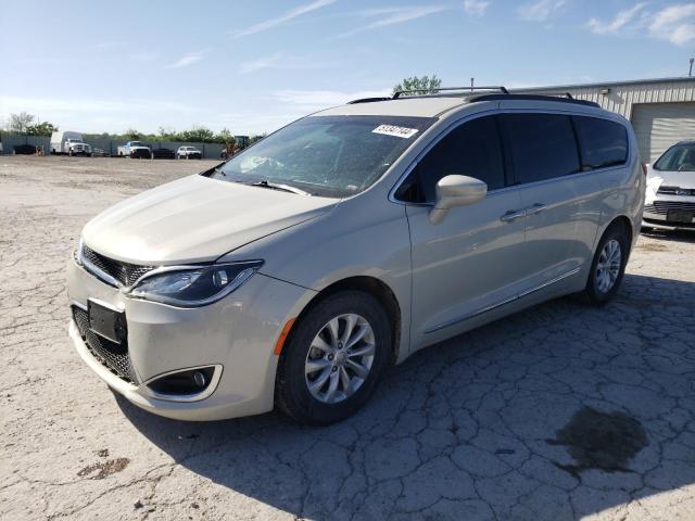 51347144 :رقم المزاد ، 2C4RC1BG8HR795654 vin ، 2017 Chrysler Pacifica Touring L مزاد بيع