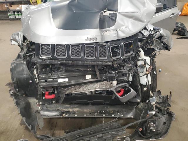 3C4NJDDB2LT207812 Jeep Compass Trailhawk