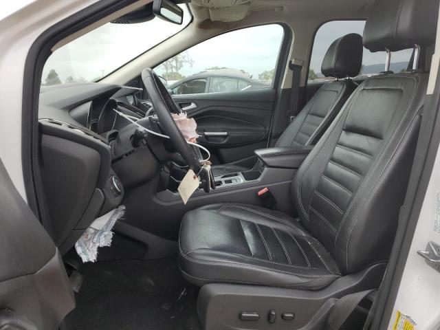 1FMCU9J99HUA15261 Ford Escape Titanium