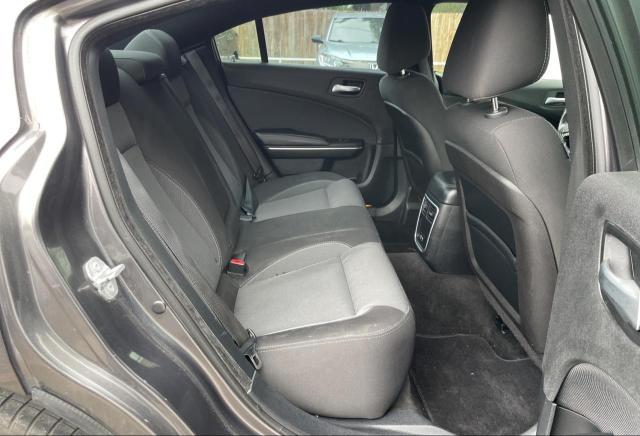 2C3CDXBG2FH900301 Dodge Charger Se