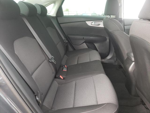 3KPF24AD6RE726186 KIA FORTE LX