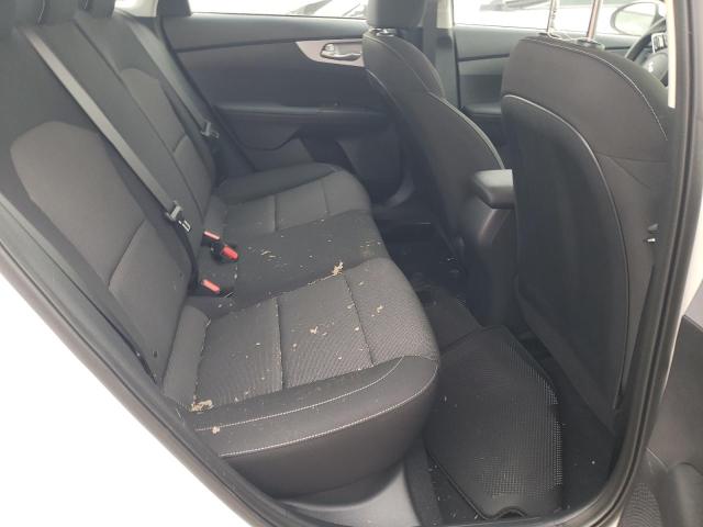 3KPF24AD7RE760251 KIA FORTE LX