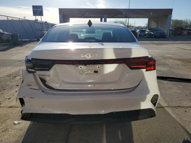 3KPF24AD5RE695559 KIA FORTE LX