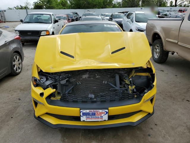 1FA6P8TH5J5113068 Ford Mustang