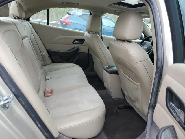1G11D5SL2FF350676 Chevrolet MALIBU 2LT