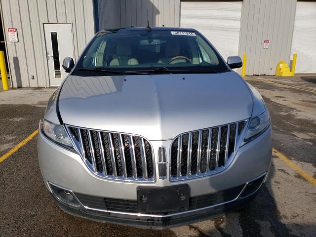 2LMDJ8JK4EBL04029 Lincoln MKX