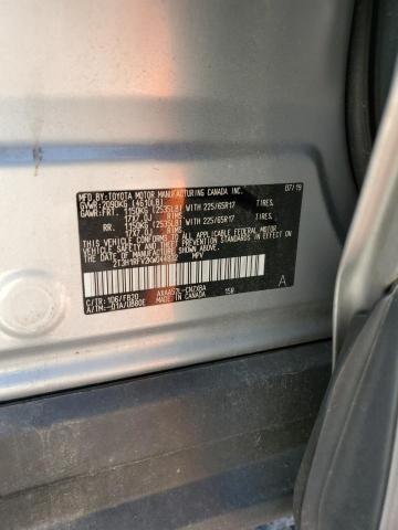 2T3H1RFV2KW044832 Toyota RAV4 LE