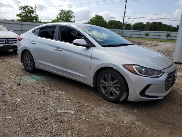 5NPD84LF0JH331375 Hyundai ELANTRA SEL