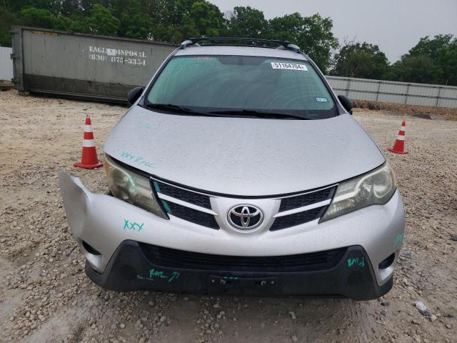 JTMZFREV6FD062129 Toyota RAV4 LE