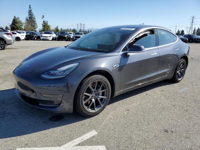 Продажа на аукционе авто 2018 Tesla Model 3, vin: 5YJ3E1EA5JF077570, номер лота: 49282894