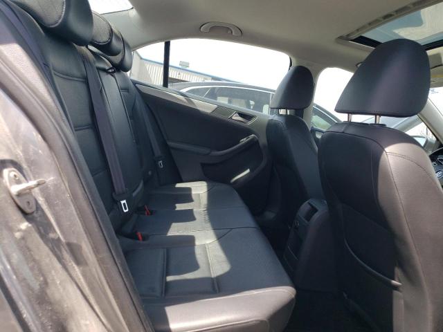 3VWD17AJ3FM268719 Volkswagen JETTA SE