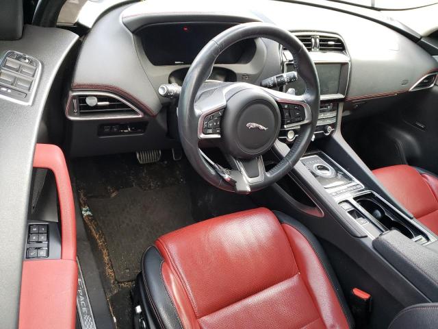 SADCP2FX4LA617087 Jaguar F-pace Checkered Flag