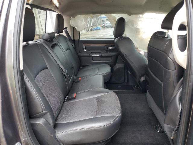 1C6RR7NT2FS767555 RAM 1500 Laie