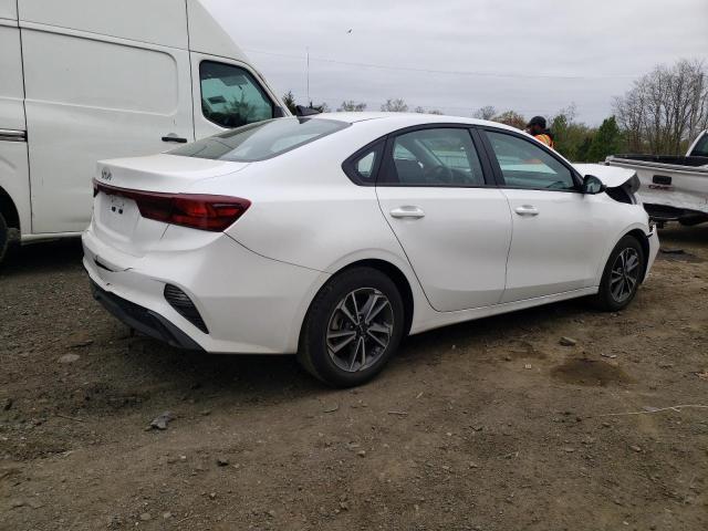 3KPF24AD7PE688691 KIA FORTE LX