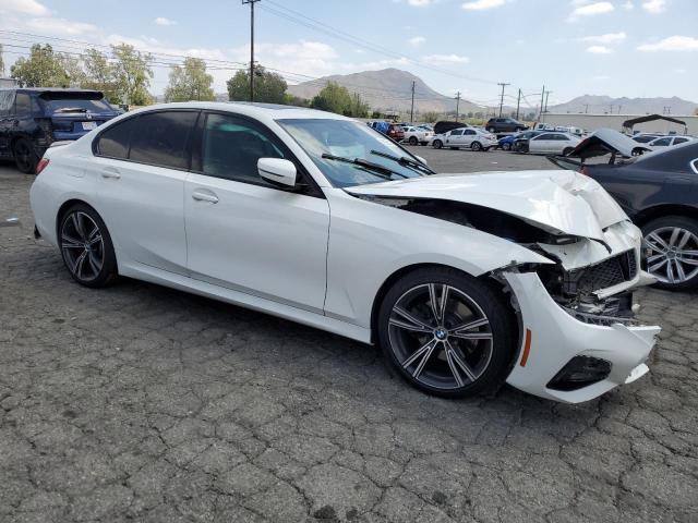 3MW5R1J01M8C13886 BMW 330I