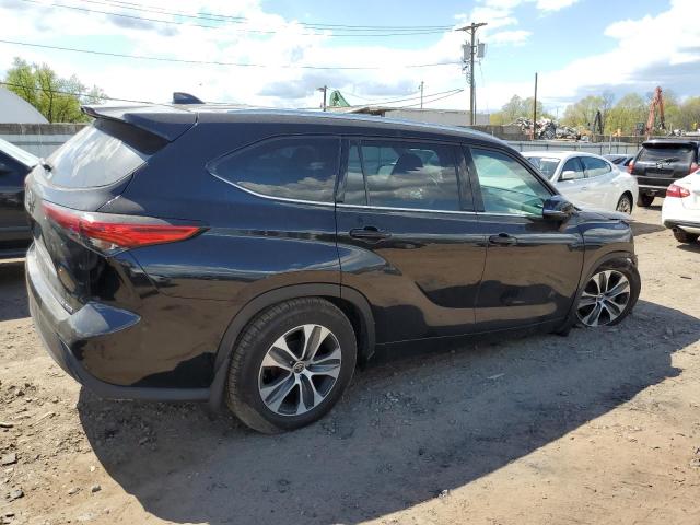 5TDGZRBHXMS116403 Toyota Highlander Xle